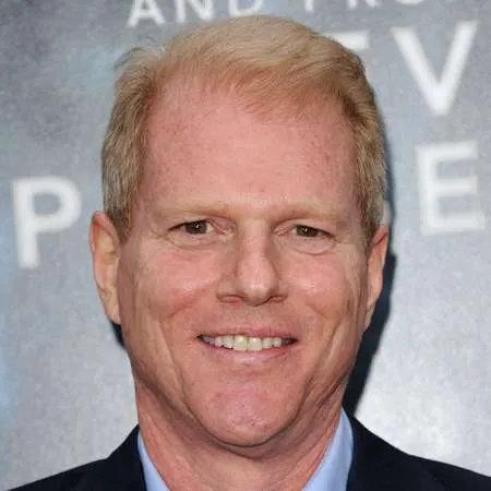 Noah Emmerich Noah Emmerich